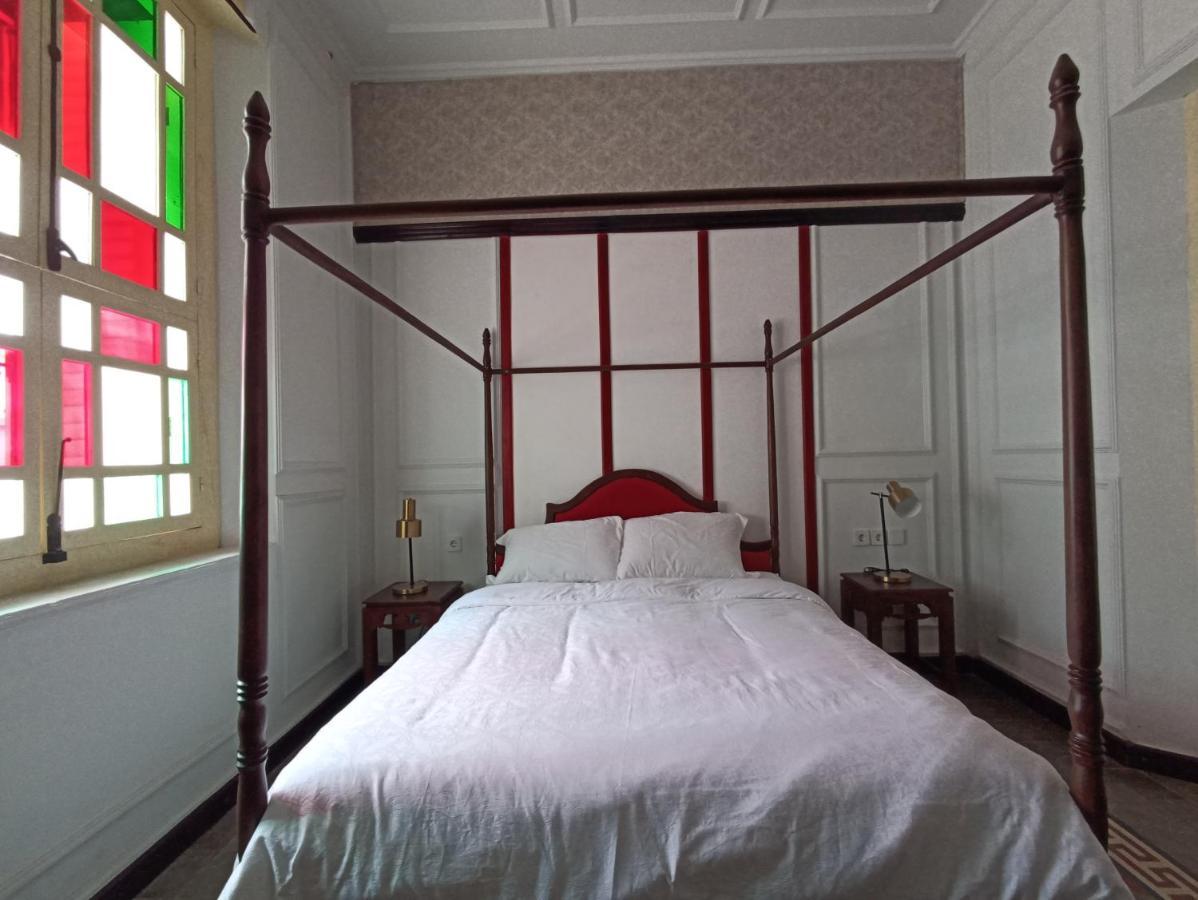Mruyung Guest House Kota Lama Banyumas Mitra Reddoorz Exterior photo